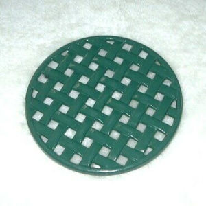 Forest Green Rouind Iron Trivet New